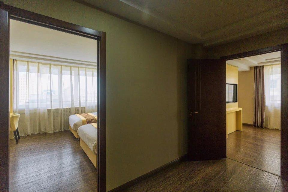 מנג' Beiguo Zhichun Business Hotel מראה חיצוני תמונה